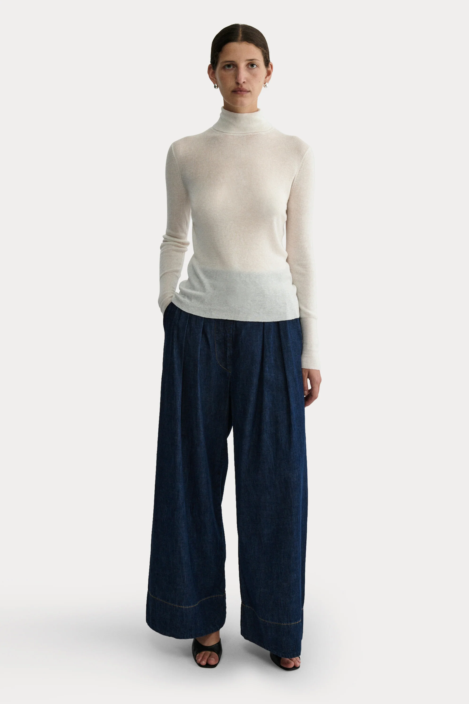 Lehto Turtleneck - Image 2