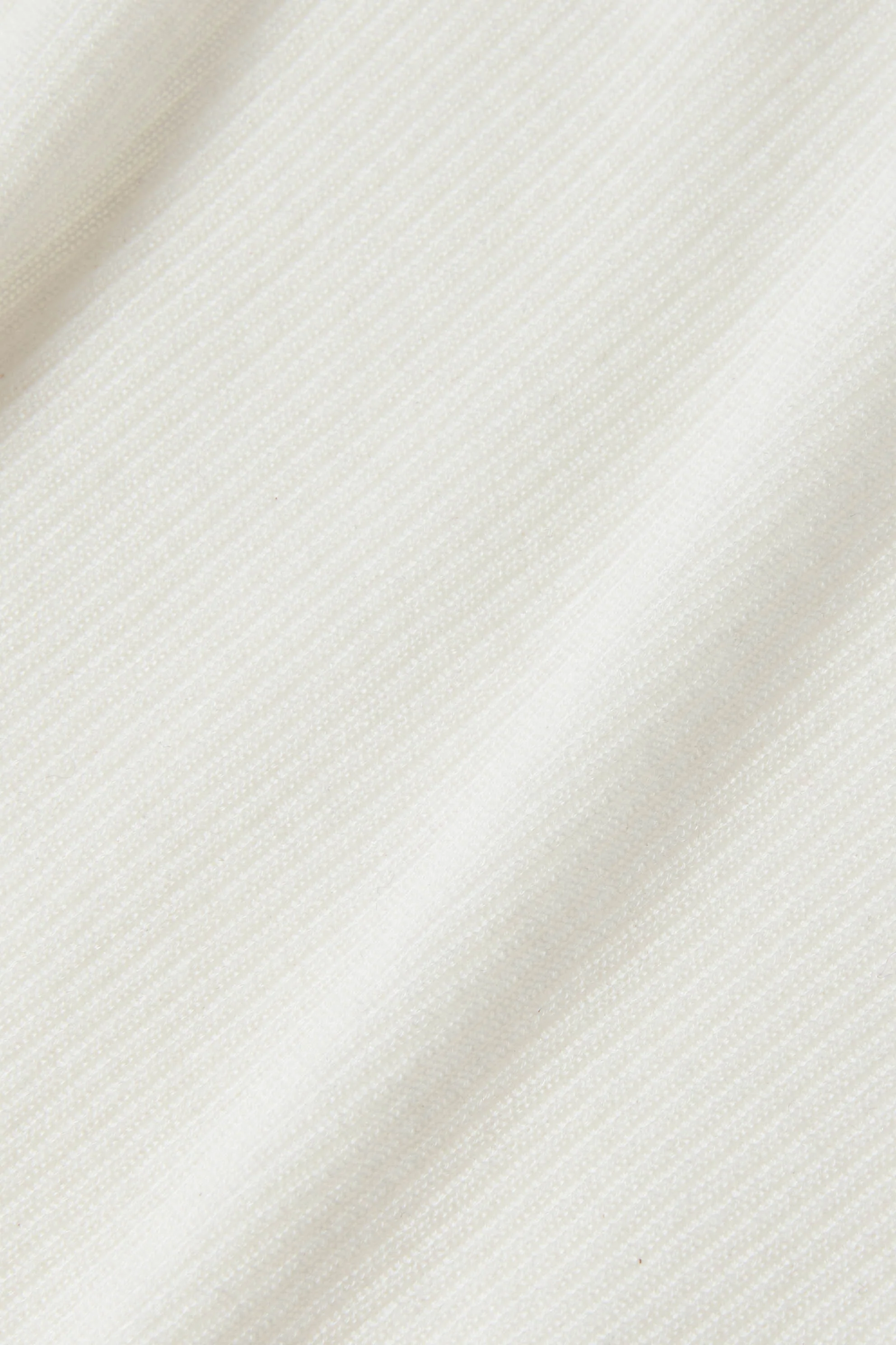 Lehto Turtleneck - Image 6